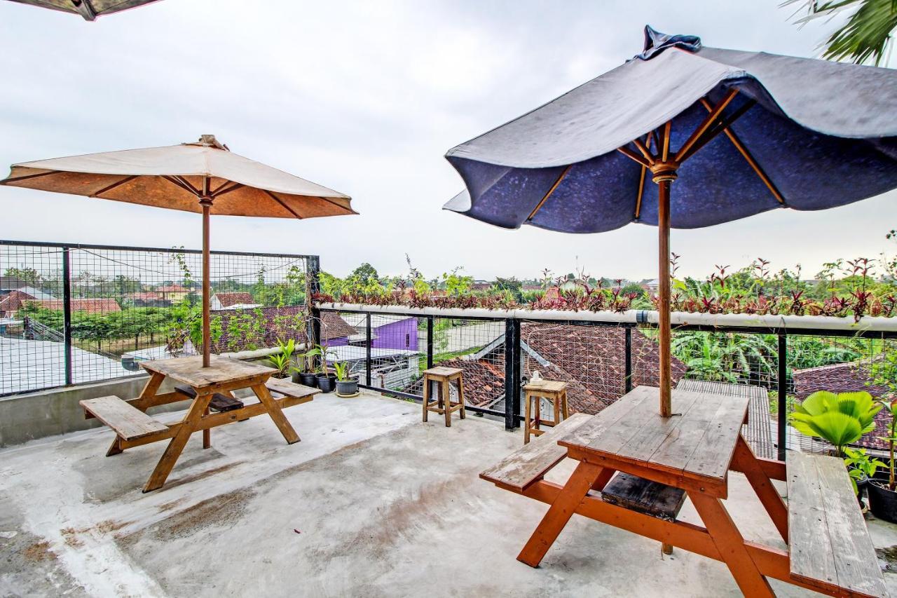 Oyo 92256 Sentosa Residence Yogyakarta Eksteriør bilde