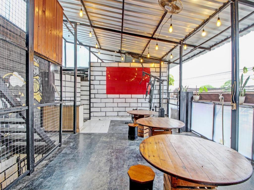 Oyo 92256 Sentosa Residence Yogyakarta Eksteriør bilde